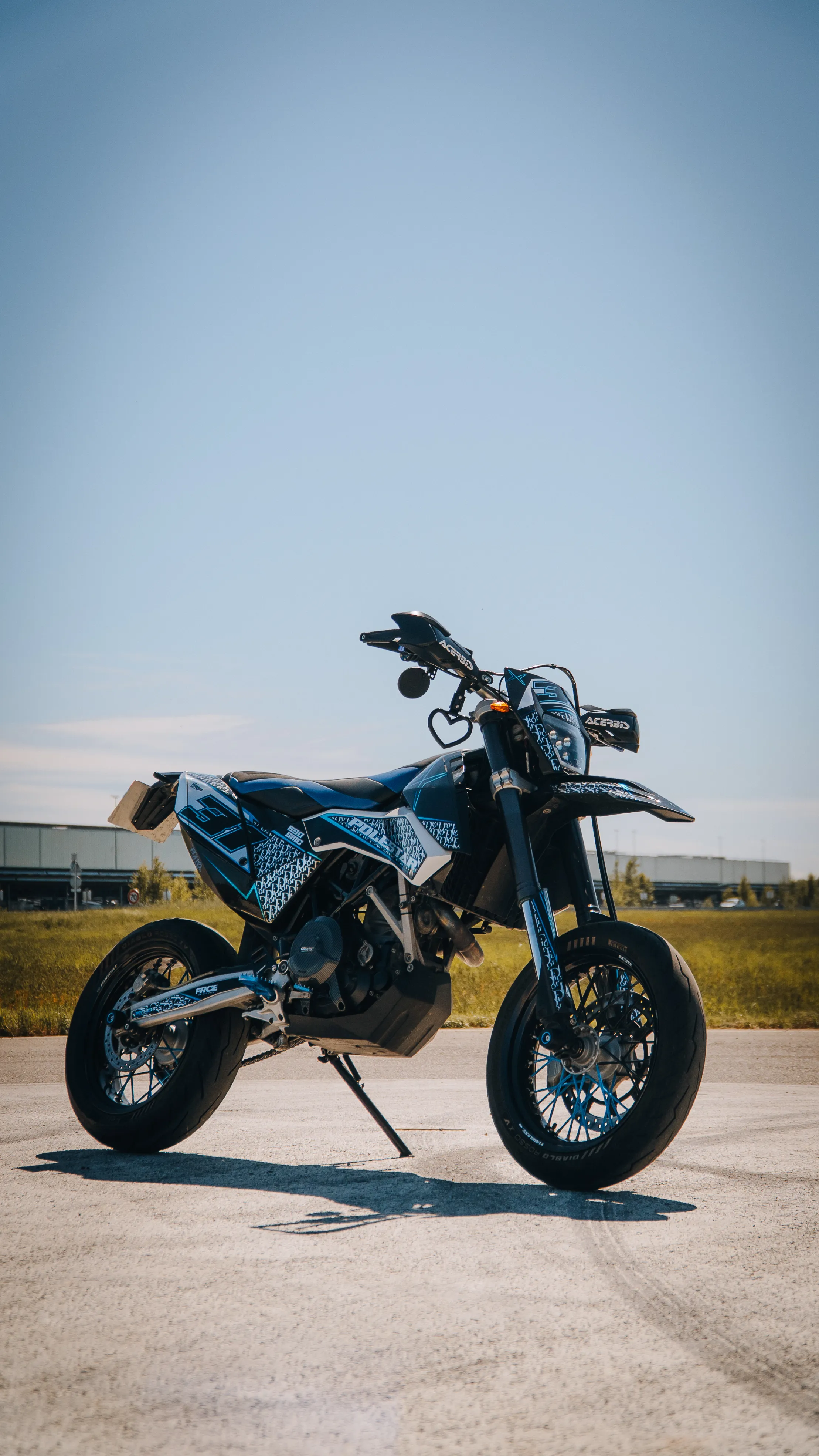 05