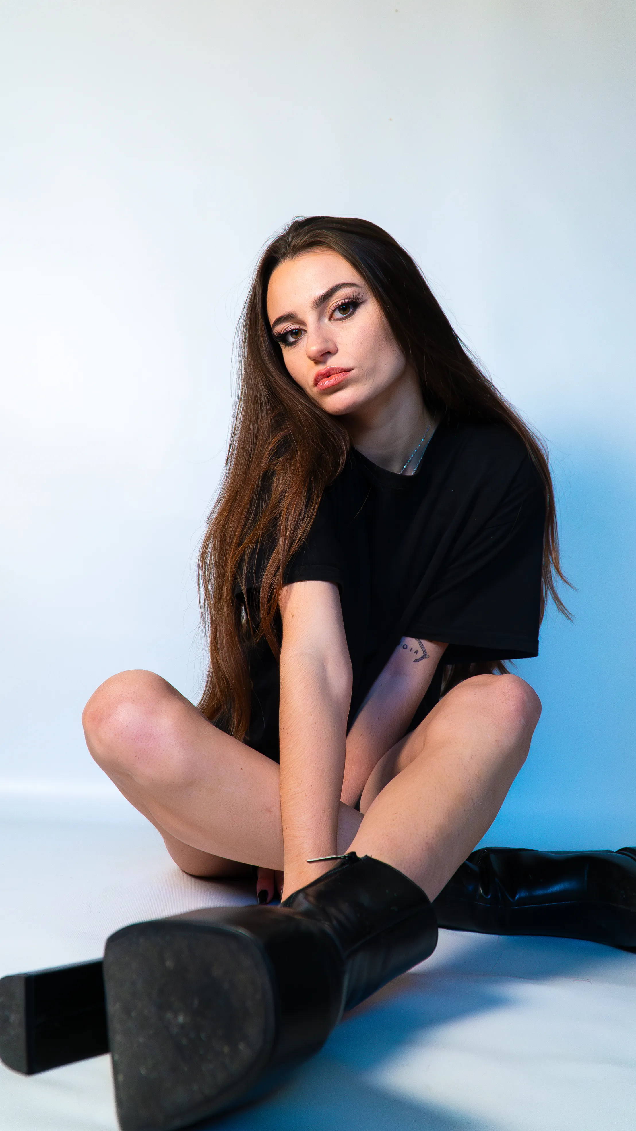 09